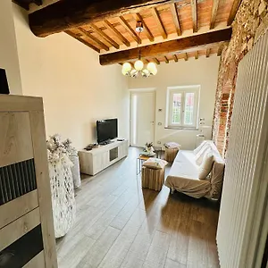 Affittacamere Locazione Turistica Rania, Lucca