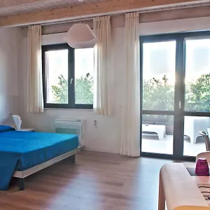 https://four-rooms-guesthouse.in-sardinia.net
